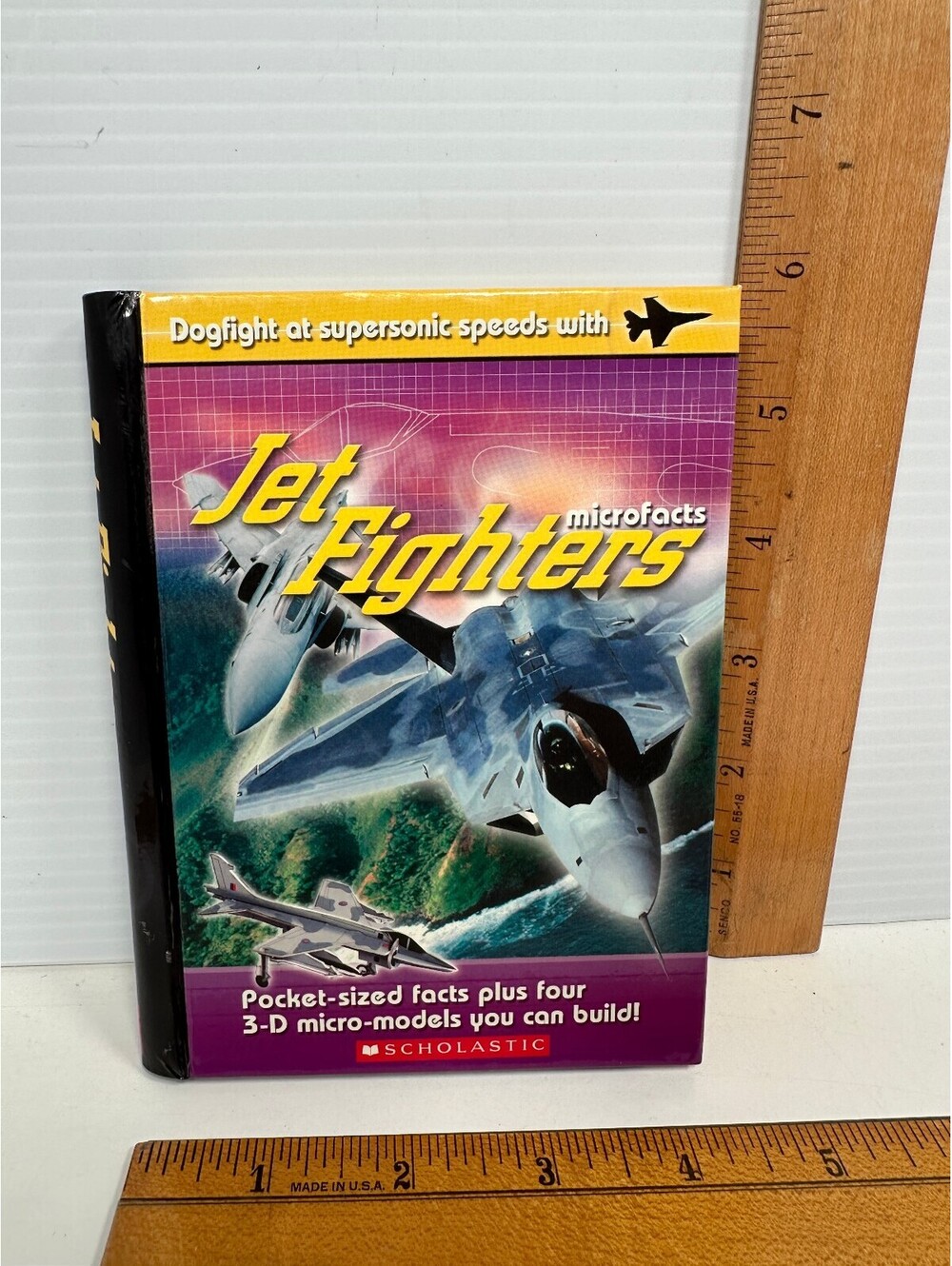 Jet Fighters Microfacts Scholastic Plus 4 3D Mico-Models